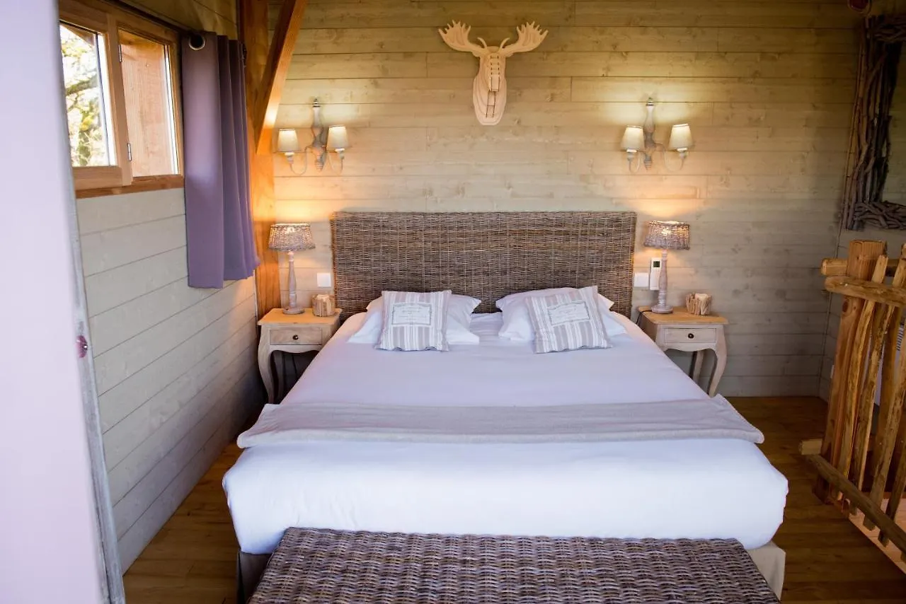 Cabane Spa La Truffiere - Cantecor アルヴィーニャック ロッジ